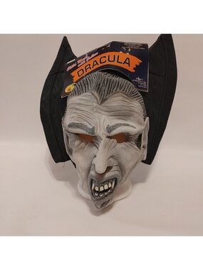 RUBIE'S Dracula Mask with Cowl Child Size BNWT